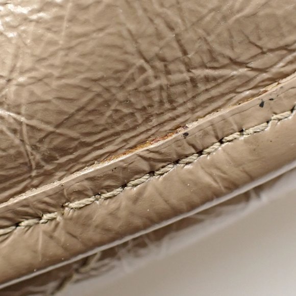 Saint Laurent Niki Chain Shoulder Bag for Women, Beige Leather, 498894 A2236125 - Picture 8 of 10